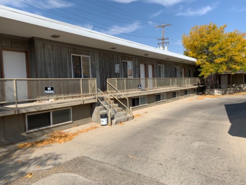 Casper Apartment: 310 N Center St.