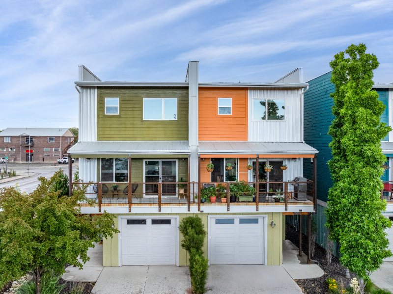 Garden City Townhome: 4076 N Adams Street