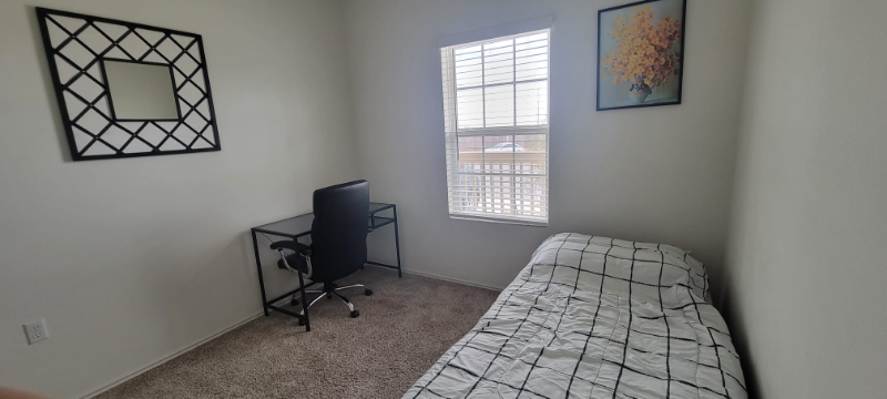 Pflugerville Single Room: 2205 forgetmenot lane