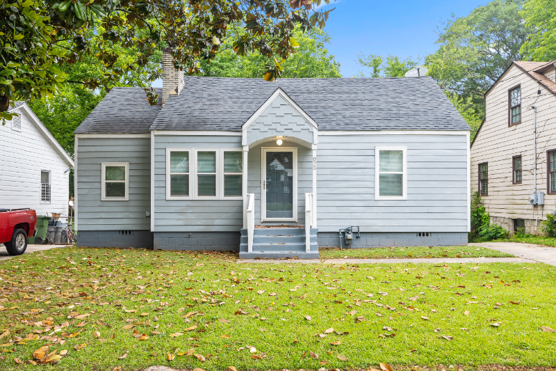Atlanta House: 825 Erin Ave SW