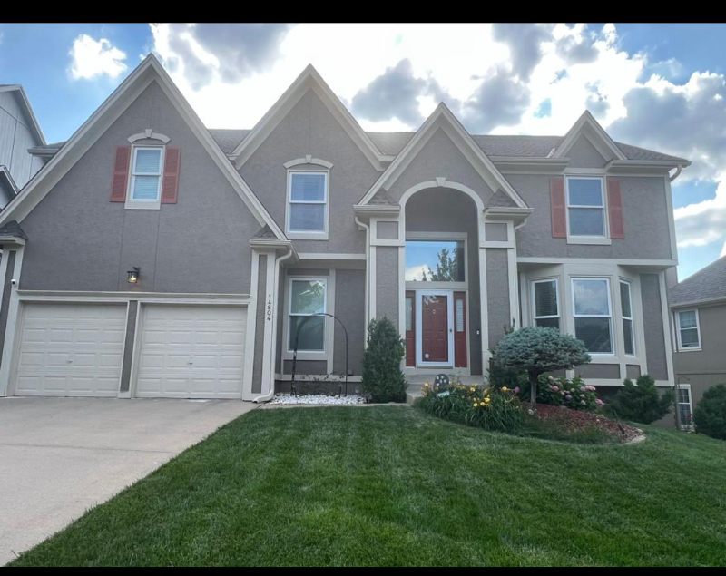 Overland Park House: 14804 Slater ST