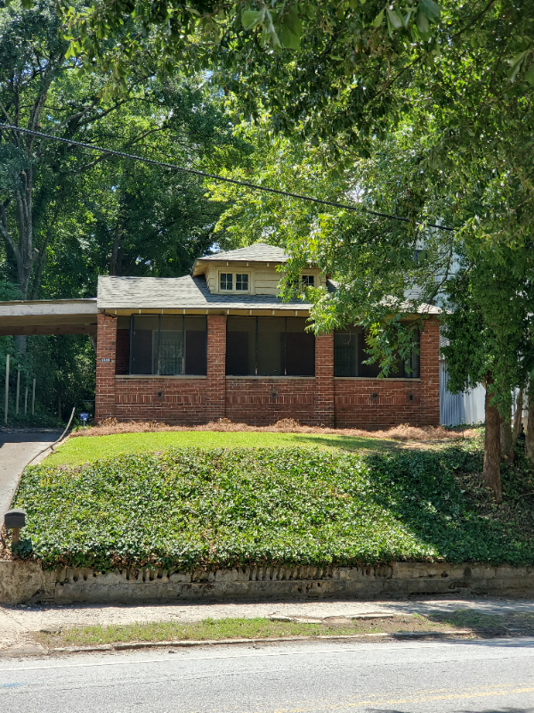 Atlanta House: 1018 Hemphill Ave NW