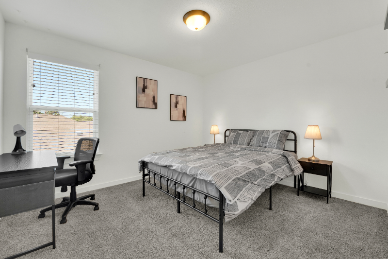 Denton Single Room: 2113 Paxton Way