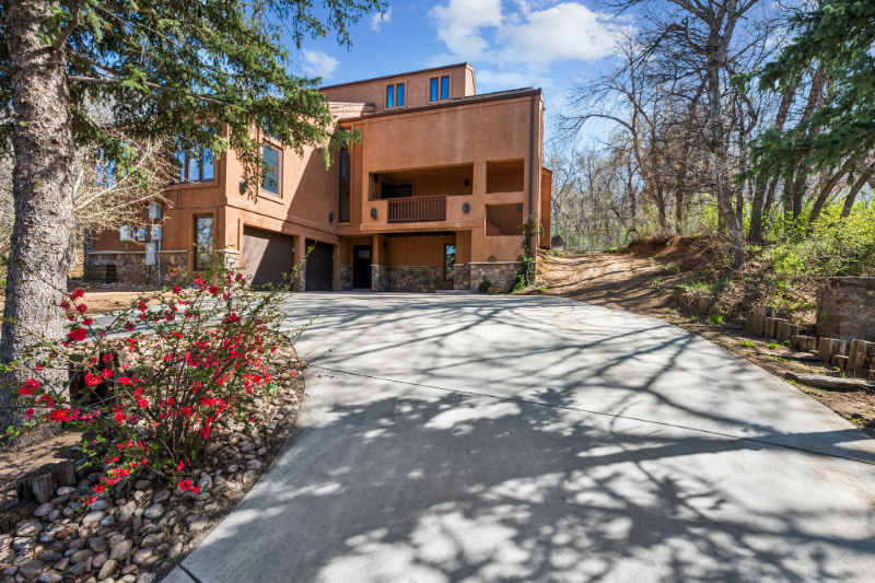 Colorado Springs House: 711 Bear Paw Lane