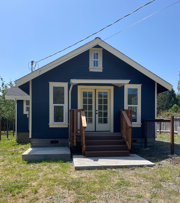 Mckinleyville House: 4676 Fieldbrook Road