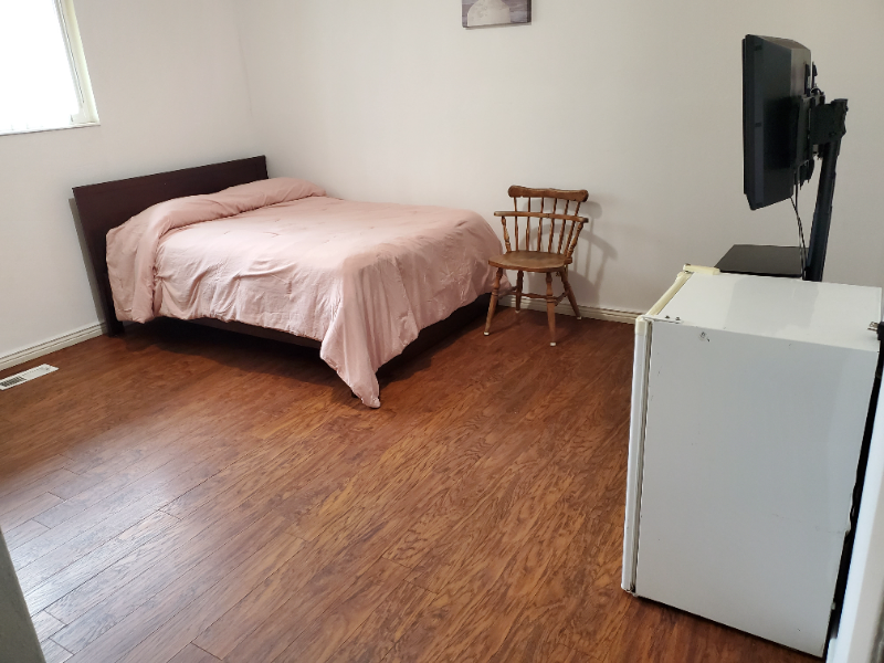 Salt Lake City House: 627 n Sir Michael Dr.