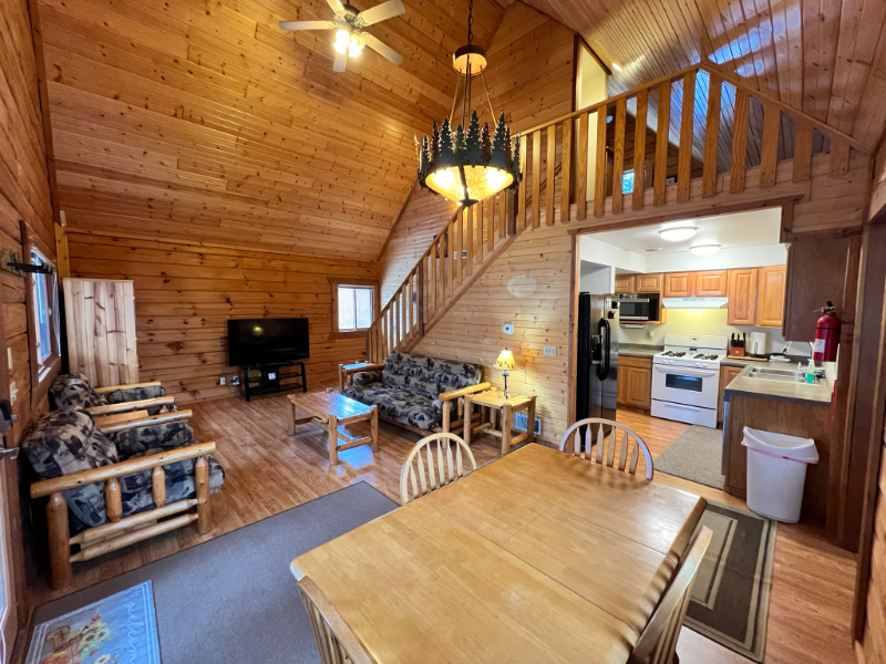 Warrens Other: 207 Blossom Dr