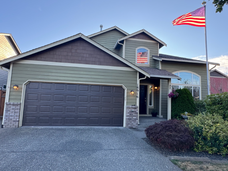 Puyallup House: 18916 91st Avenue Court East