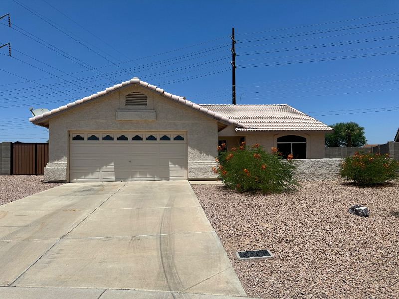 Tempe House: 1060 W Paseo Way