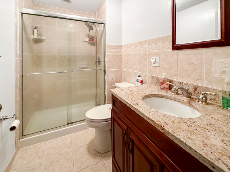 Highland House: 6636 Isle of Skye Dr, Highland MD 20777