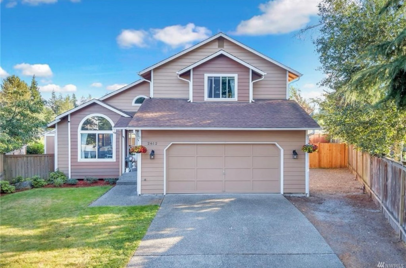 Everett House: 2612 101st St SE