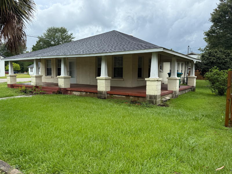 Flomaton House: 2105 Wilkerson Street