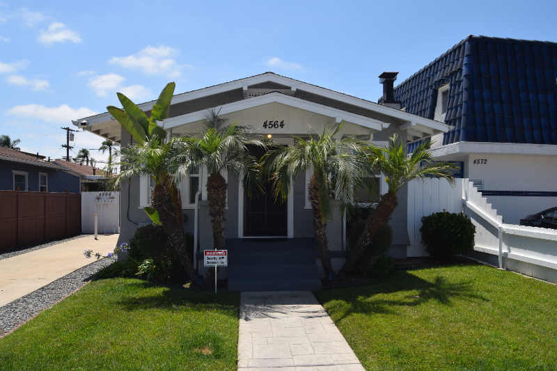 San Diego House: 4564 Utah Street