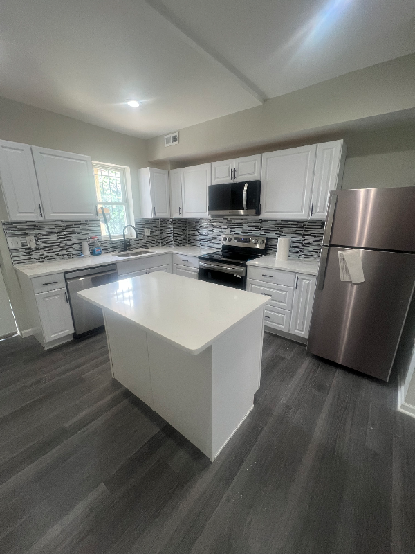 Baltimore Townhome: 503 N Glover Street