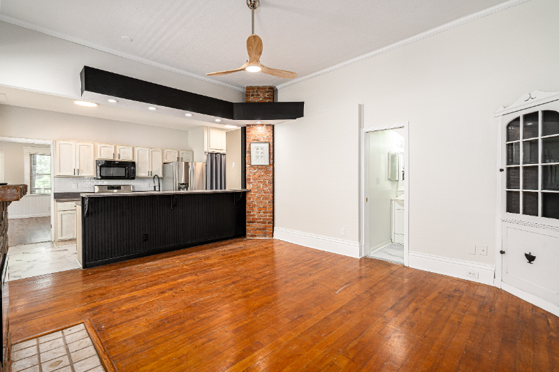 Louisville Apartment: 1432 Rufer Ave