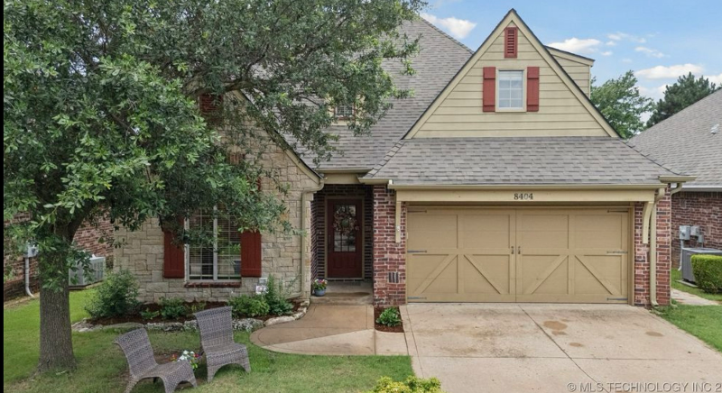 Tulsa House: 8404 E 98th Pl