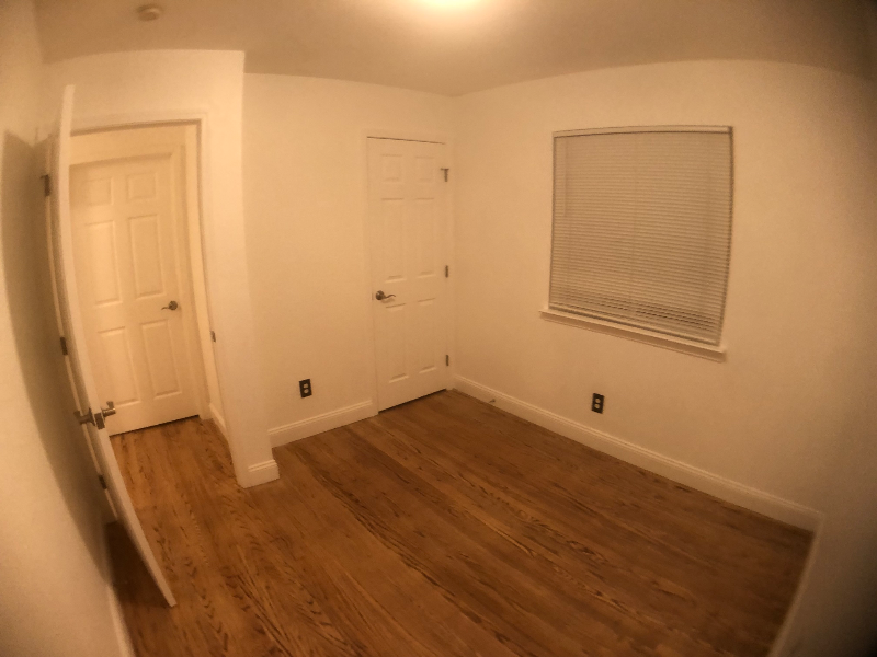 Davis House: 1405 Cypress Ln