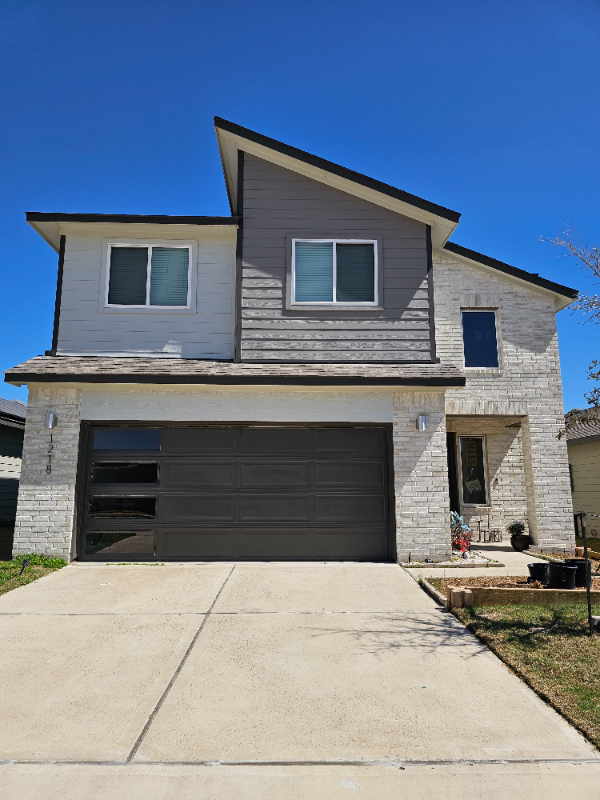 college station House: 1218 Amistad loop