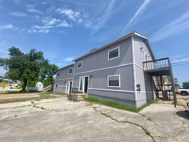 Bentonville Multiplex: 428 SE G St