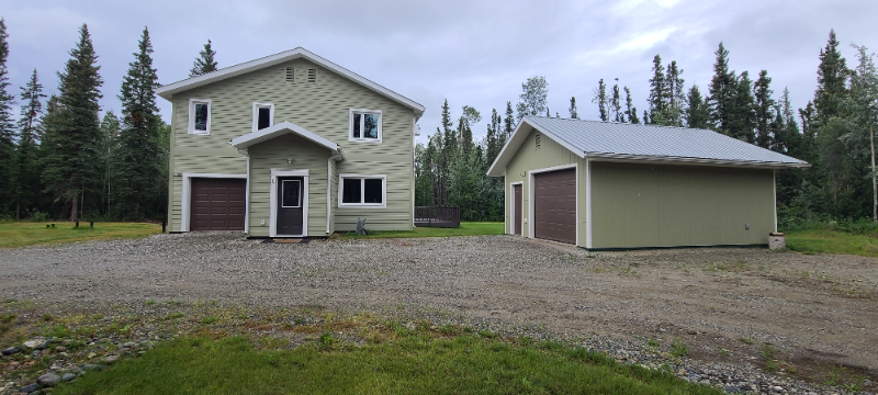 Delta Junction House: 2590 Sheldon Rd
