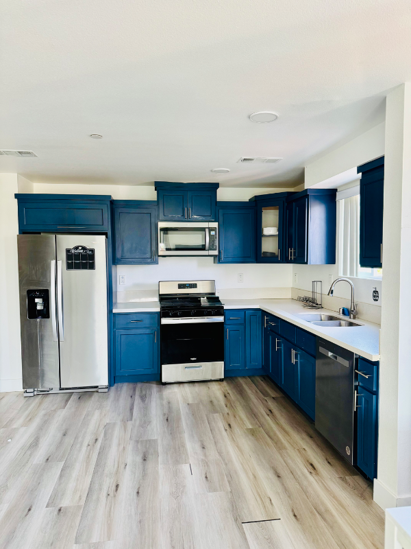 Los Angeles Single Room: 215 E 29th Street