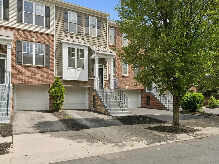 Columbus Townhome: 4136 Cambron