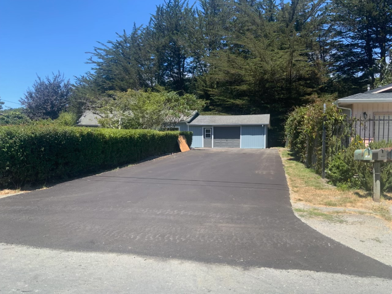Rio Dell House: 190 Belleview Ave