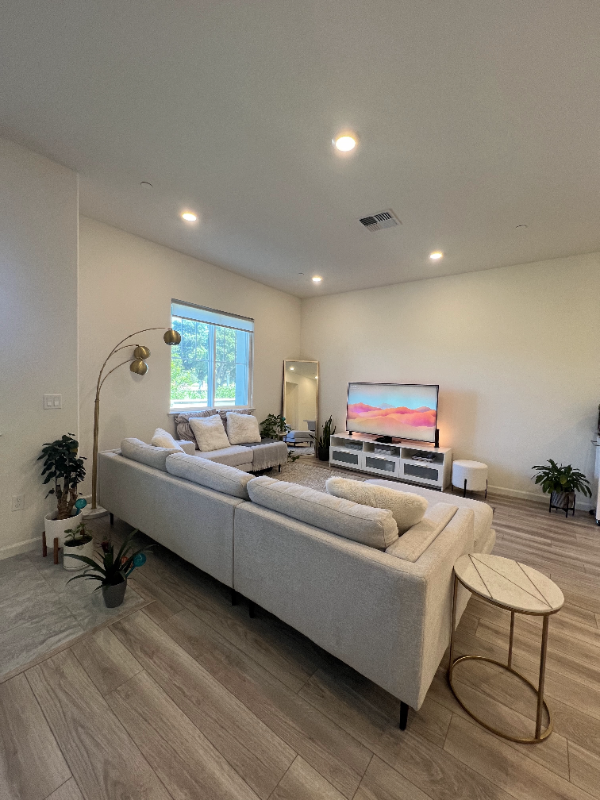 Novato Townhome: 32 Lesina way