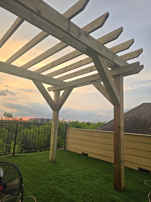 Houston House: 4118 Bonner View Ln