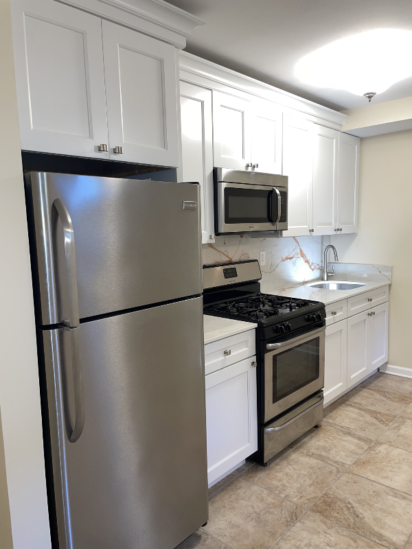 Staten Island Apartment: 30 Trina lane