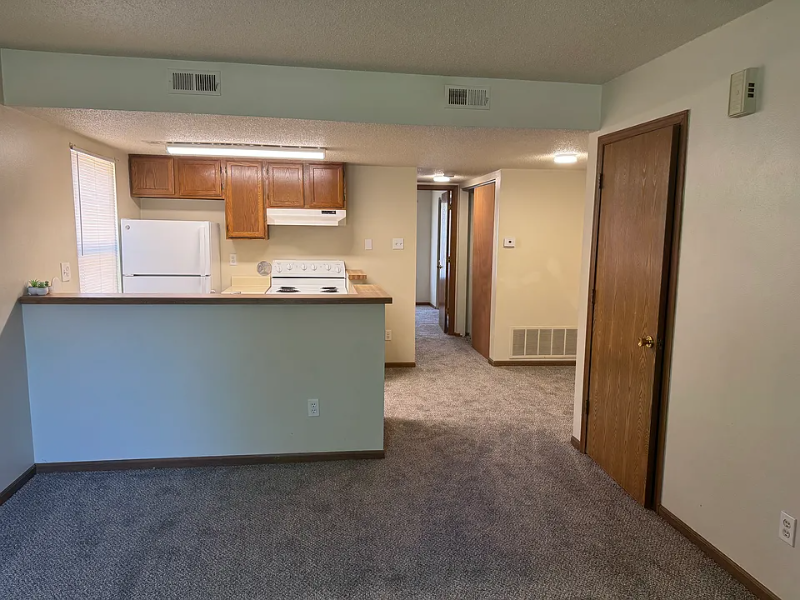 Saint Louis Multiplex: 7326-7340 Hampton Ave