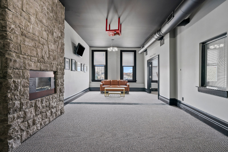 Bowling Green Other: 310 E Main Ave