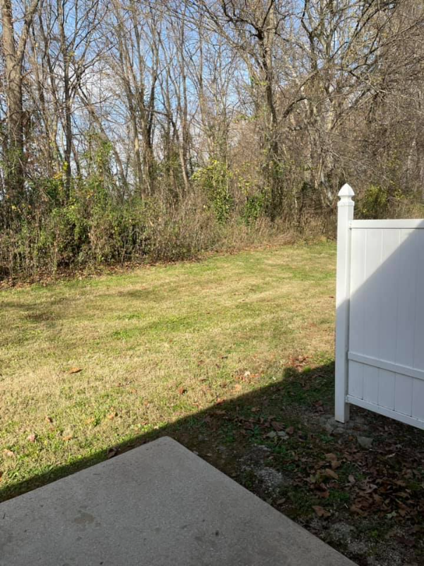 Franklin Townhome: 112 Creekside Drive
