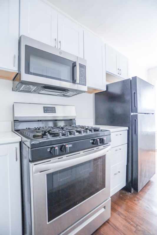 Chicago Apartment: 5063 N Glenwood