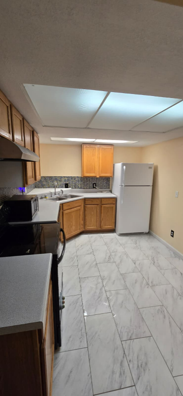 Broomfield House: 12th Ave and sheridan