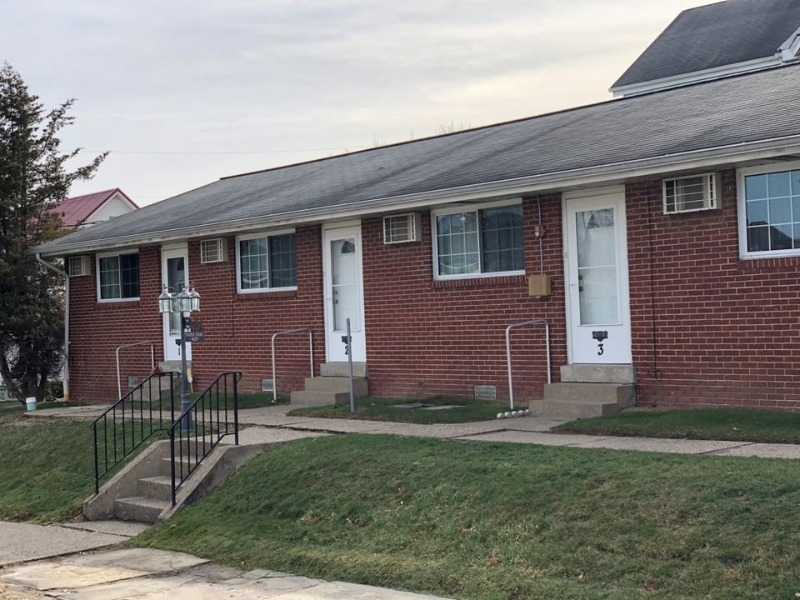 greensburg Apartment: 420 foster st