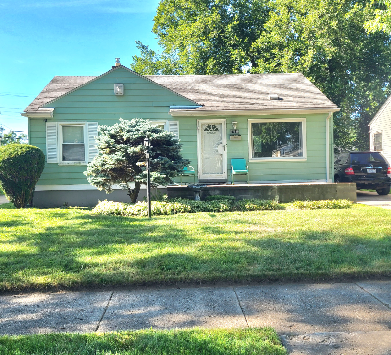 Inkster House: 27139 Penn