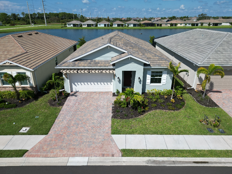 Venice House: 419 Ibiza Loop