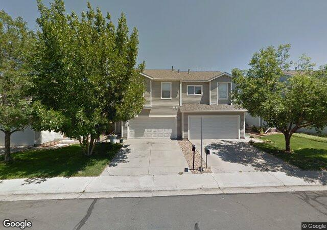 Brighton Townhome: 850 Macaw
