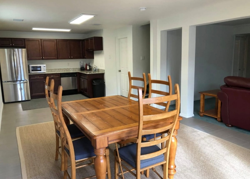 Colorado Springs Single Room: 2325 Royal Palm Drive