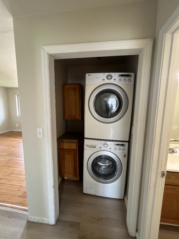 Evansville Apartment: 1227 South Lincoln Park Dr