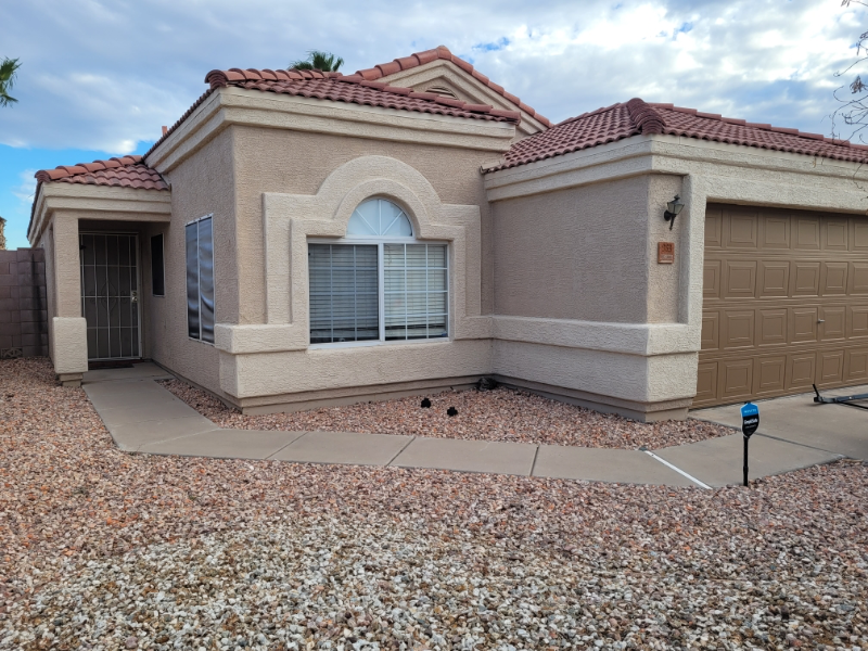 Chandler House: 963 E Monterey Street