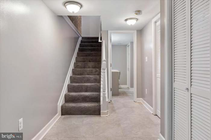 Baltimore Townhome: 1230 W Lombard St