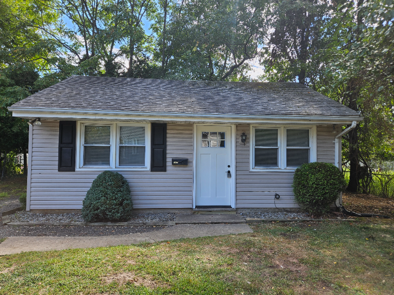 Piscataway House: 149B Walnut St