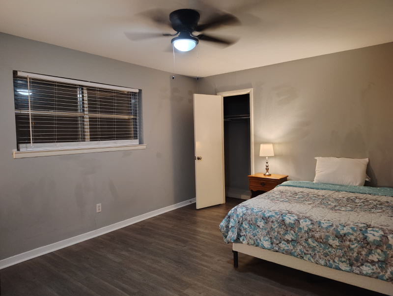 Fort Worth Single Room: 6172 Whitman Ave