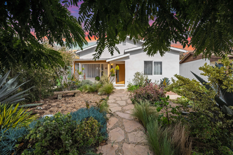 Los Angeles House: 4258 Beethoven St.