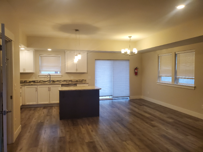 Wenatchee Townhome: 301 RiverPark