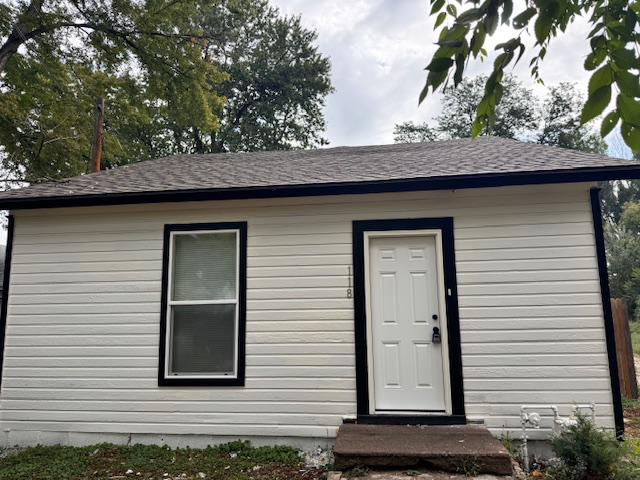 Loveland House: 118 Monroe Ave