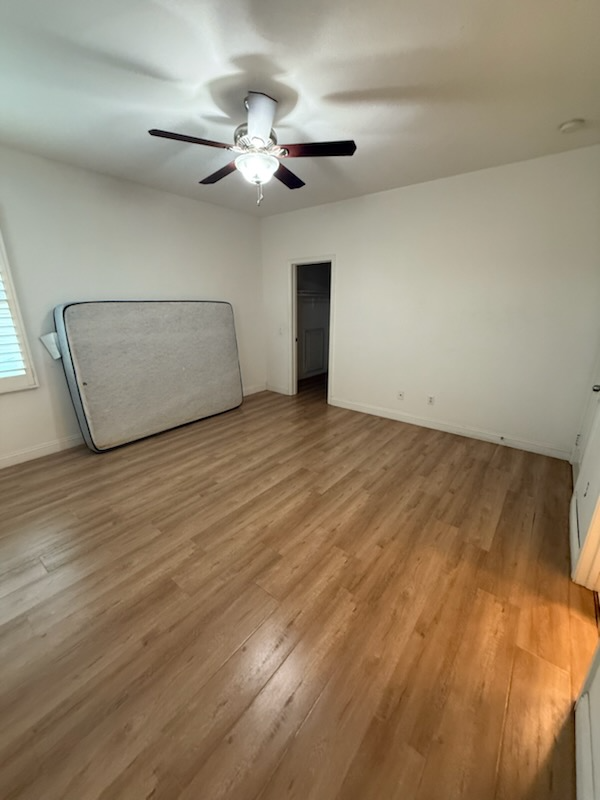 Eastvale House: 14584 sleepy creek dr