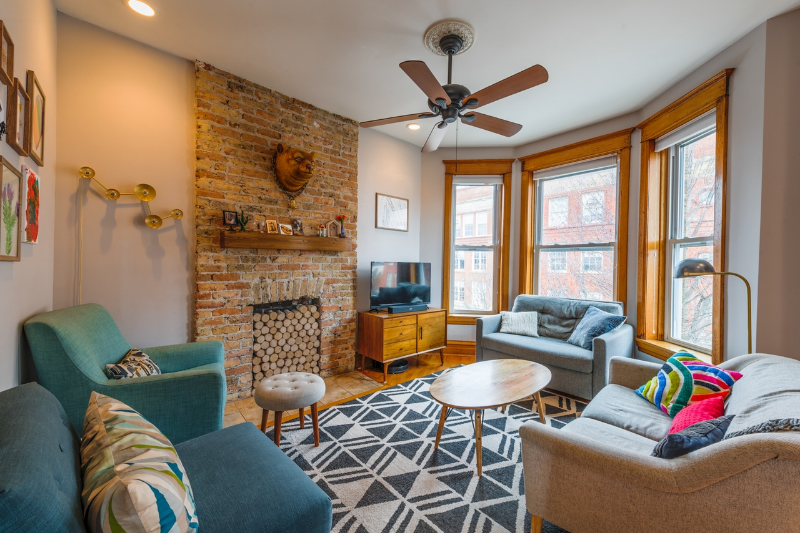 Chicago Condo: 3115 W Belden Ave #3